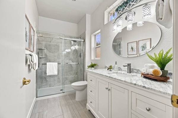 6088 Whisperlodge Way, Roseville, CA 95747-8702