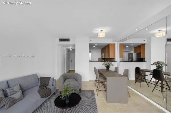 1581 Brickell Ave #808, Miami, FL 33129