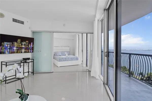 1750 N Bayshore Dr #1602