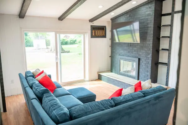 40 E LINCOLN AVE, Roselle Park, NJ 07204