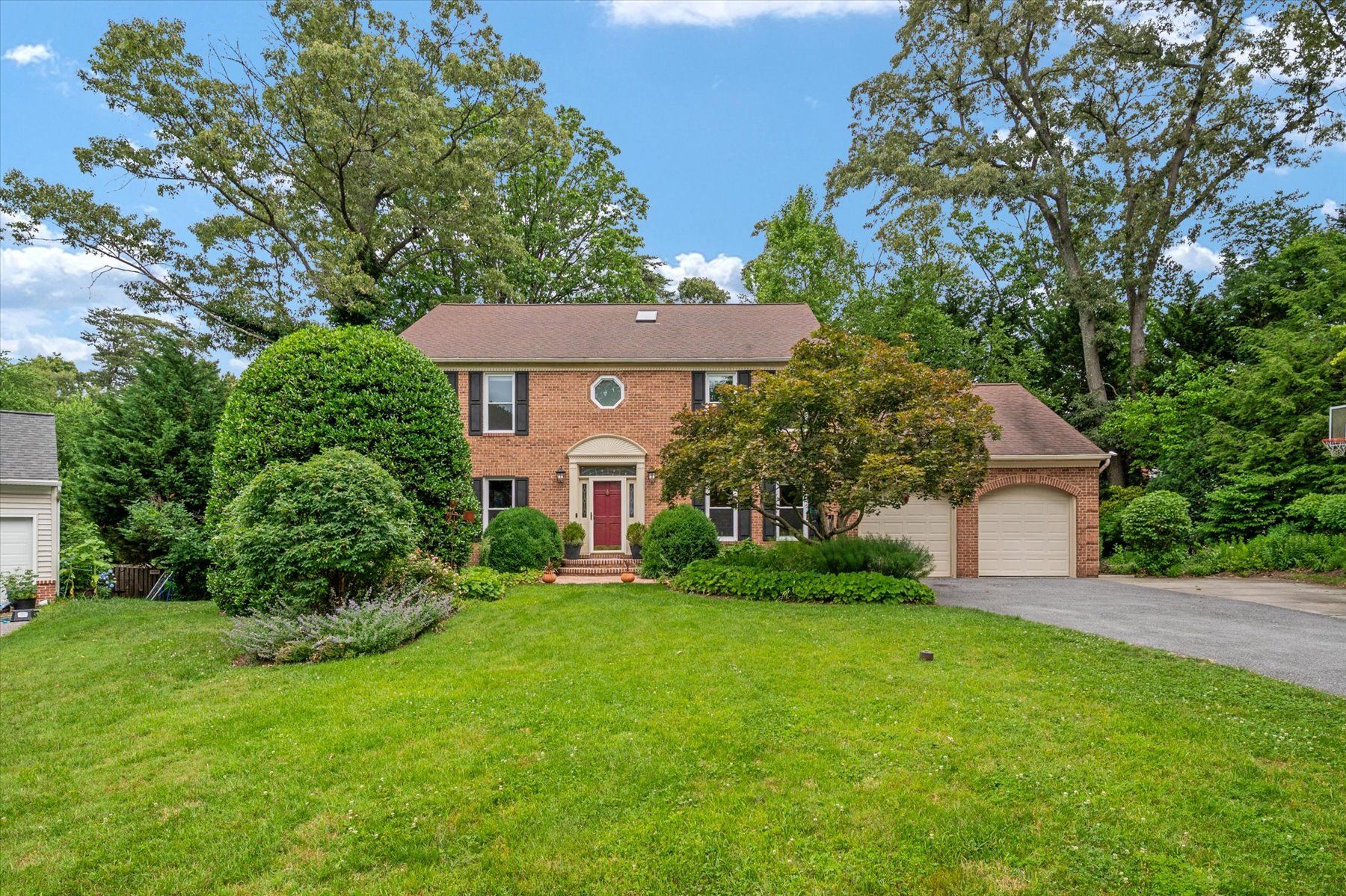 Exterior of 8391 Vineland Court