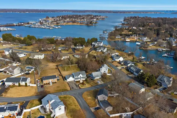 Deciding Between Annapolis vs Edgewater, MD: A 2026 Buyer's Guide