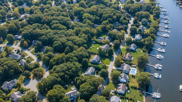 Choosing Between Annapolis vs Severna Park, MD in 2026