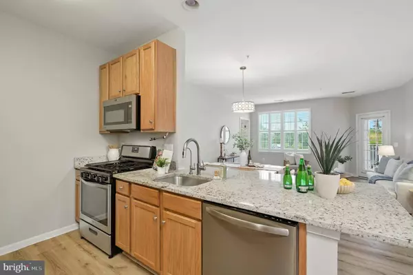 2606 CHAPEL LAKE DR #212, Gambrills, MD 21054