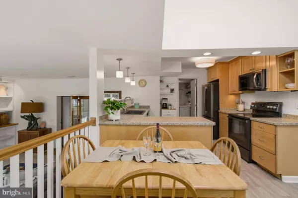 1016 CARRS RD, Annapolis, MD 21403