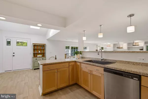 1016 CARRS RD, Annapolis, MD 21403