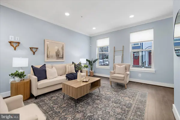 202 LANDMESSER ALY, Annapolis, MD 21403