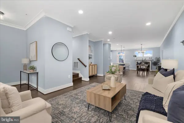 202 LANDMESSER ALY, Annapolis, MD 21403