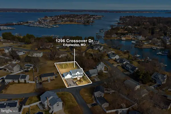 1296 CROSSOVER DR, Edgewater, MD 21037