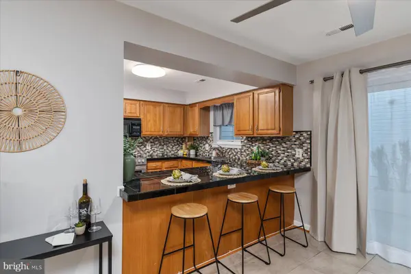 936 BAY RIDGE AVE #106, Annapolis, MD 21403