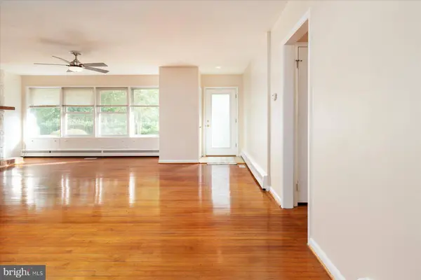 3 SHERIDAN RD, Arnold, MD 21012