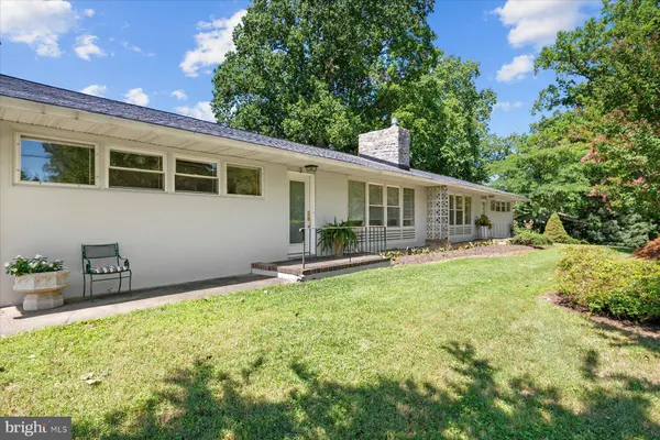 3 SHERIDAN RD, Arnold, MD 21012