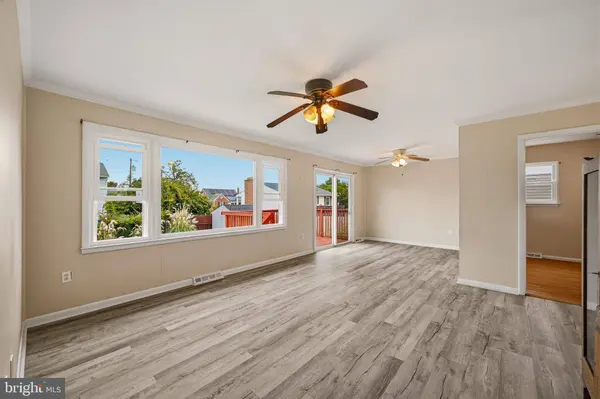 158 RIVIERA DR, Pasadena, MD 21122