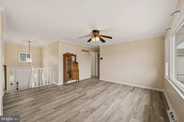 158 RIVIERA DR, Pasadena, MD 21122