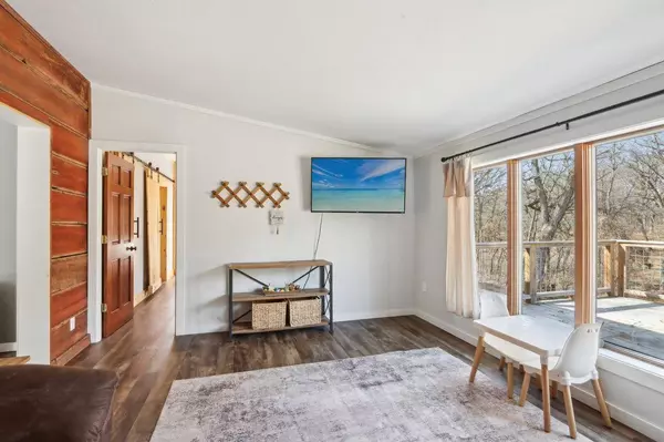 W10471 Tipperary Road, Poynette, WI 53955