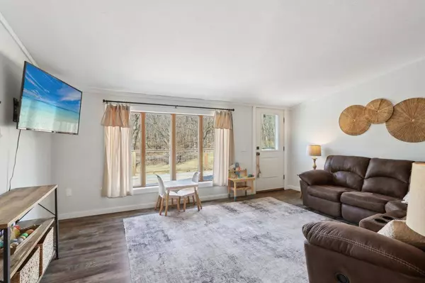 W10471 Tipperary Road, Poynette, WI 53955