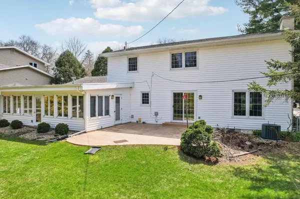 6206 Davenport Drive, Madison, WI 53711