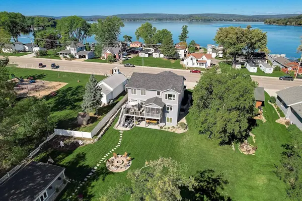 W11611 County Road V, Lodi, WI 53555