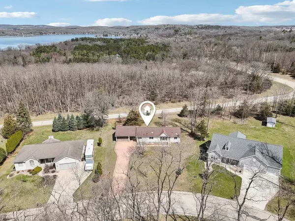 W10927 Arbor Valley Road, Lodi, WI 53555