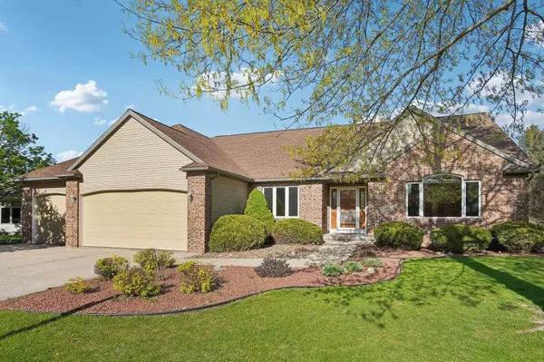 1700 Savannah Way, Waunakee, WI 53597
