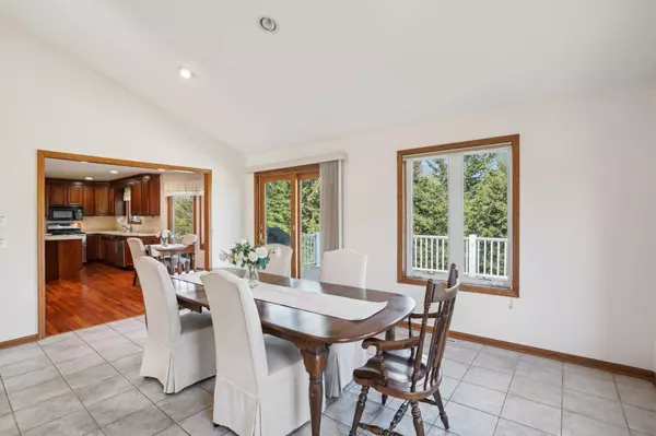 1700 Savannah Way, Waunakee, WI 53597