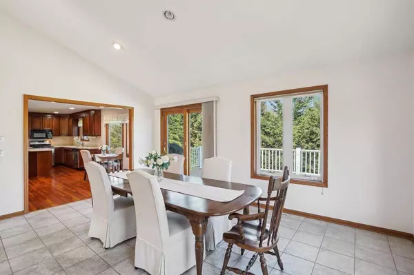 1700 Savannah Way, Waunakee, WI 53597