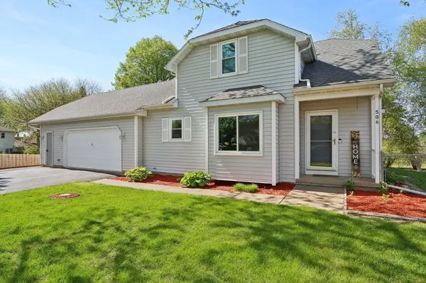 506 Natchez Court, Deforest, WI 53532