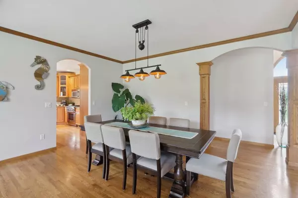 4040 Vilas Hope Road, Cottage Grove, WI 53527