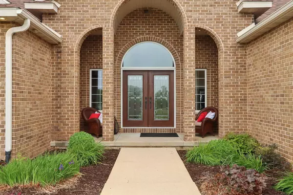 4040 Vilas Hope Road, Cottage Grove, WI 53527