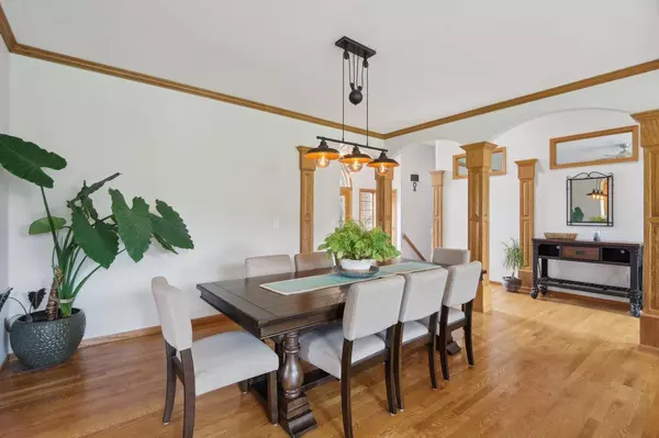 4040 Vilas Hope Road, Cottage Grove, WI 53527