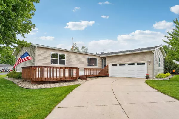 5441 Kalesey Court #91, Waunakee, WI 53597