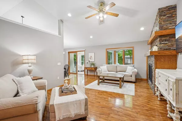 348 Country Clover Drive, Deforest, WI 53532