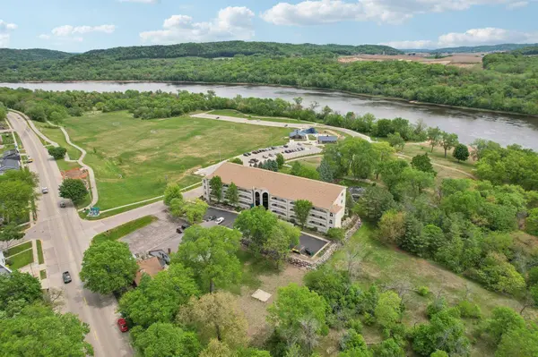 50 Hemlock Street #18, Sauk City, WI 53583