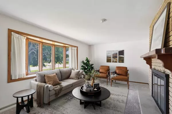 1200 Wexford Drive, Waunakee, WI 53597