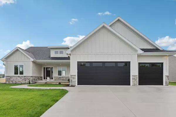 7704 Autumn Blaze Trail, Deforest, WI 53532