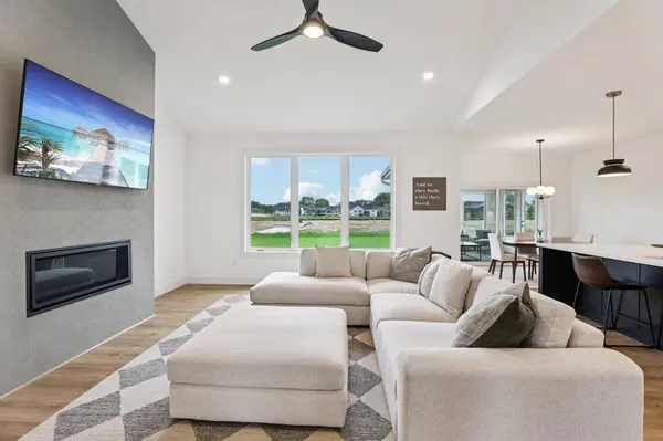 7704 Autumn Blaze Trail, Deforest, WI 53532