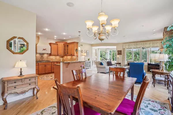 1718 Brookside Lane, Waunakee, WI 53597