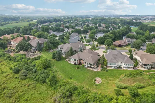 1714 Brookside Lane, Waunakee, WI 53597
