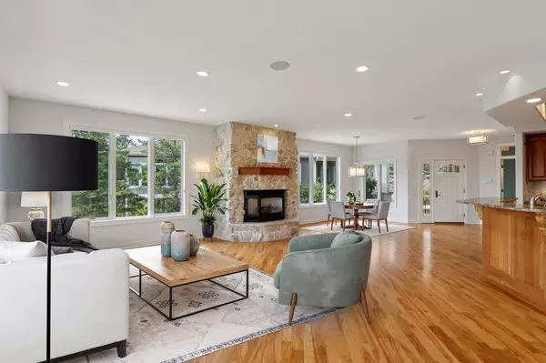 1714 Brookside Lane, Waunakee, WI 53597