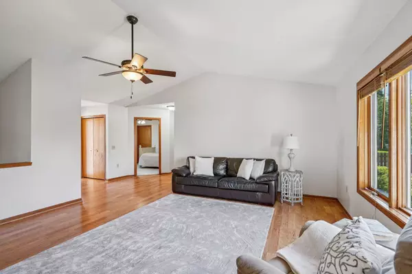 504 Valley Drive, Deforest, WI 53532