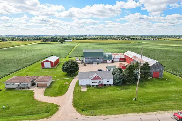 6889 and 6897 North Towne Road, Deforest, WI 53532