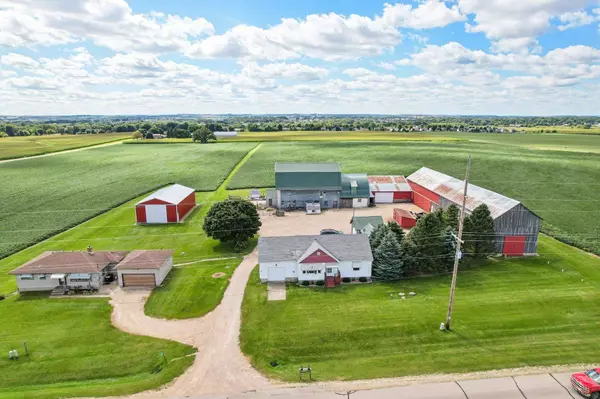 6889 and 6897 North Towne Road, Deforest, WI 53532