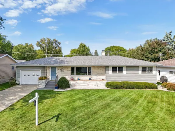 603 6th Street, Waunakee, WI 53597