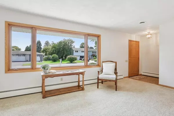 603 6th Street, Waunakee, WI 53597