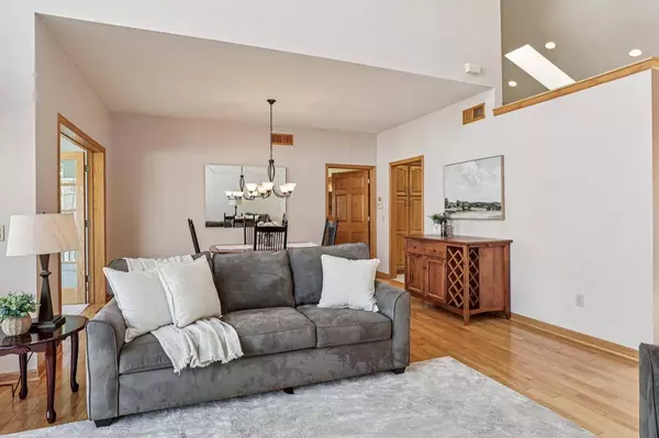 5627 Steeplechase Drive, Waunakee, WI 53597