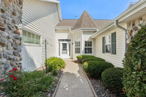 5627 Steeplechase Drive, Waunakee, WI 53597