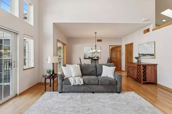 5627 Steeplechase Drive, Waunakee, WI 53597