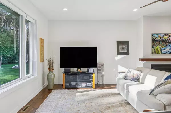 470 Brigham Lane, Prairie Du Sac, WI 53578