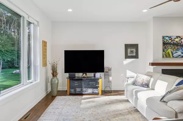 470 Brigham Lane, Prairie Du Sac, WI 53578