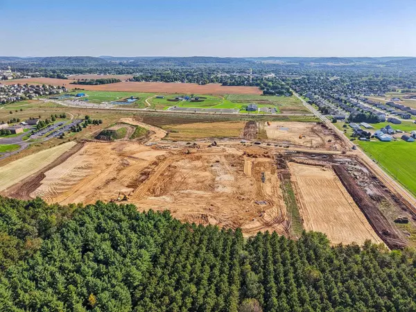 134 Goldenrod Way, Prairie Du Sac, WI 53578